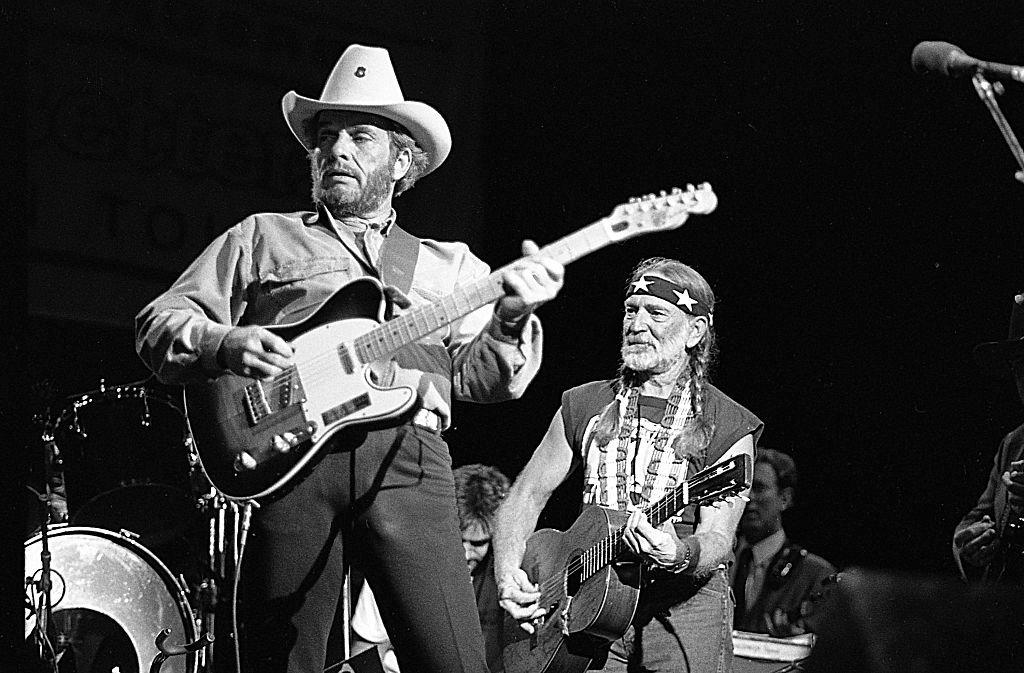 Merle Haggard and  Willie Nelson perform i
